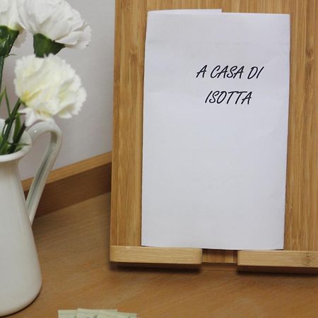 A Casa Di Isotta Apartment ตูริน ภายนอก รูปภาพ
