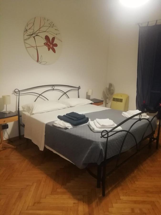 A Casa Di Isotta Apartment ตูริน ภายนอก รูปภาพ